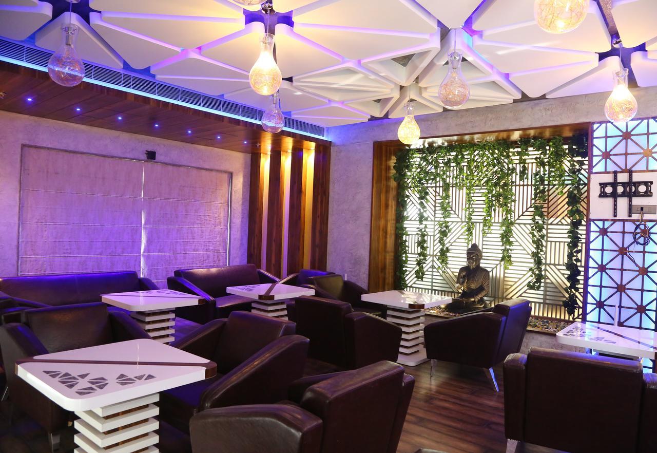 Skk Blu Hotel & Spa Udaipur Eksteriør bilde