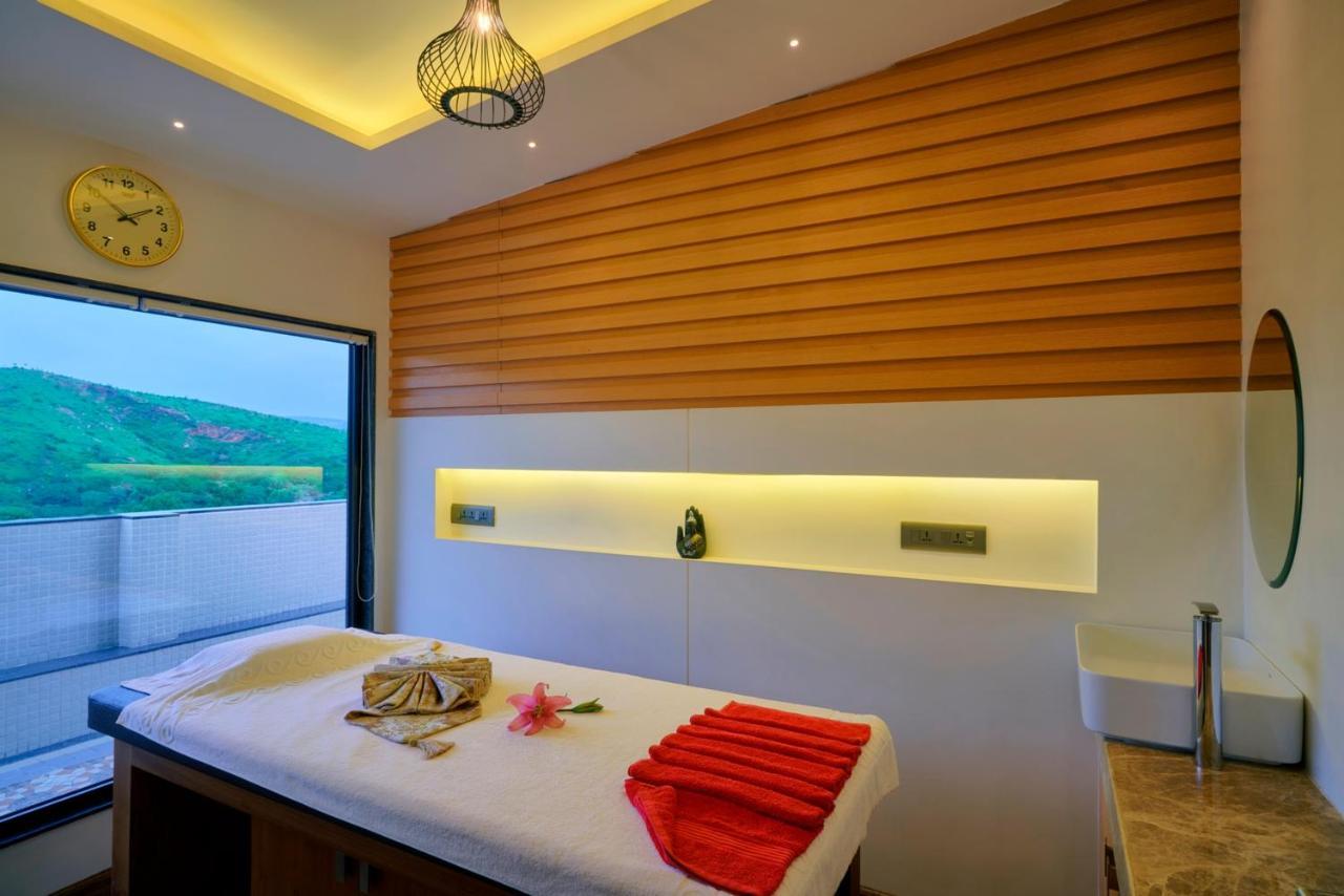 Skk Blu Hotel & Spa Udaipur Eksteriør bilde