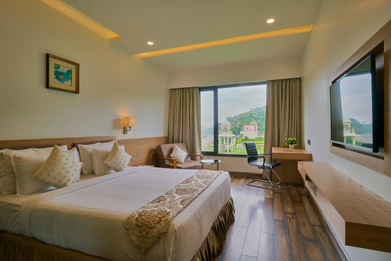 Skk Blu Hotel & Spa Udaipur Eksteriør bilde